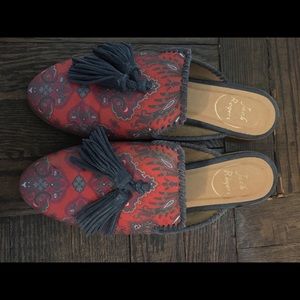 Jack Rodgers cute printed mules with tassels